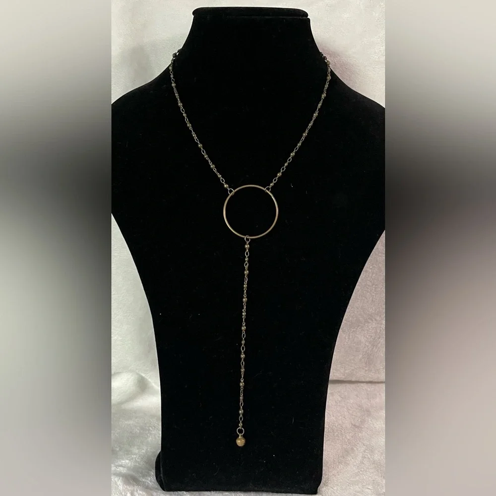 Vintage Mary Garrett Lariat circle brass necklace - Picture 3 of 7